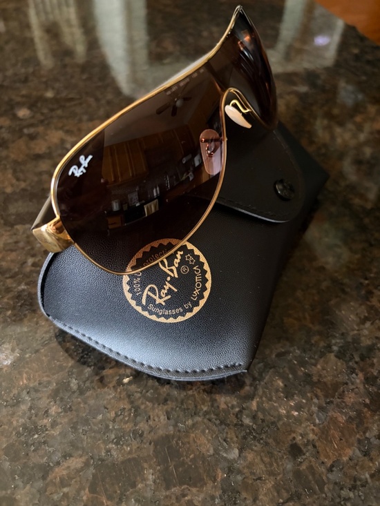 Ray Ban Arista Gold Sunglasses - NEW